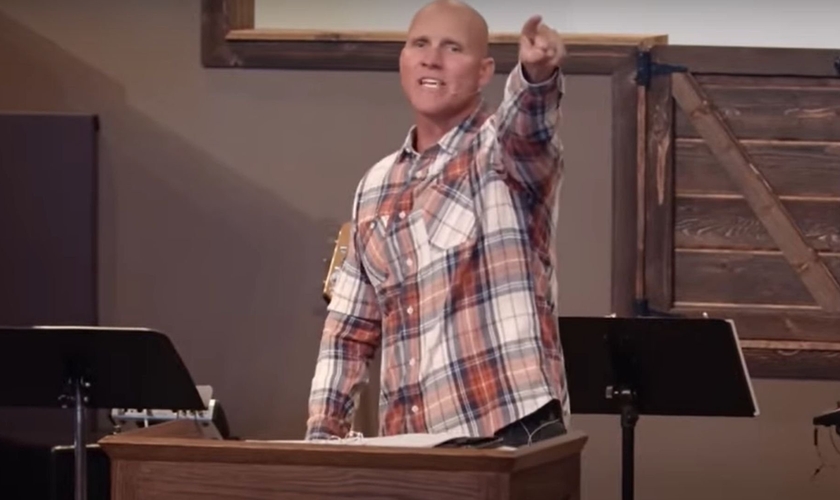 Pastor Shane Idleman, fundador da Westside Christian Fellowship em Lancaster, Califórnia. (Foto: Captura de tela/Youtube)