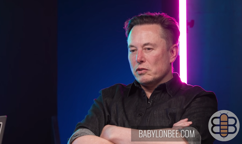 Elon Musk em entrevista a um site conservador de sátira de notícias cristãs. (Foto: The Babylon Bee)