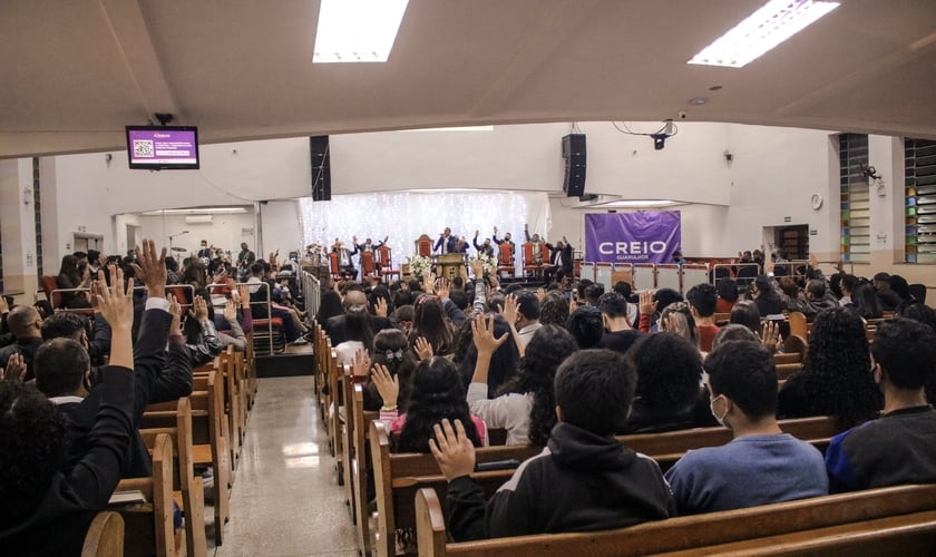 A CREIO Creative Team oferece, gratuitamente, cursos de inglês e intensivo pré-vestibular. (Foto: CREIO/Poliane Vitória).