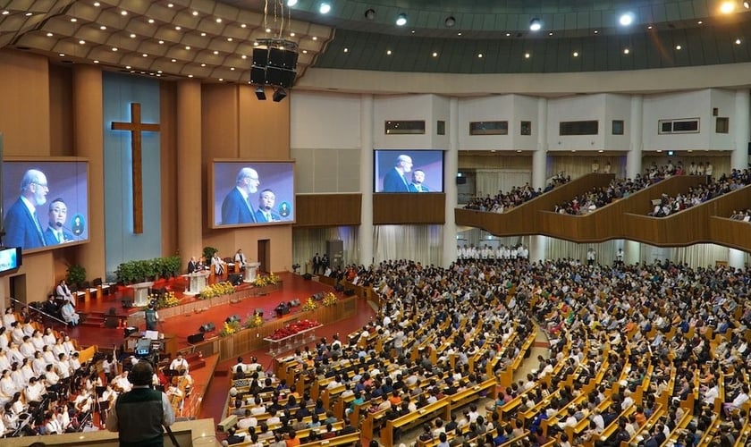 A Yoido Full Gospel Church, na Coreia do Sul, foi iniciada em 1958 e hoje tem 700.000 membros. (Foto: Thomas Schirrmache)
