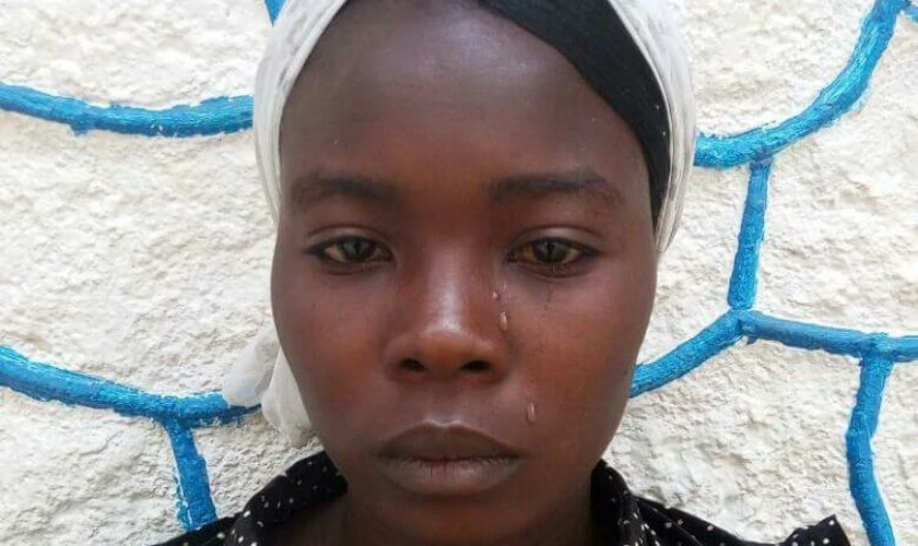 Esther é uma das meninas, de um total de 47, que conseguiram fugir logo após o sequestro em Chibok. (Foto: Portas Abertas)