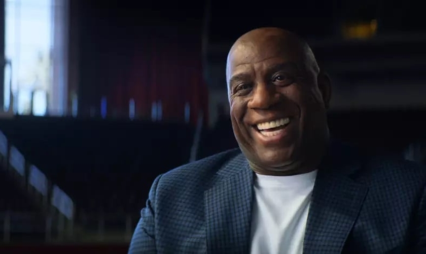 O ex-atleta da NBA, Magic Johnson, em documentário “They call me Magic”. (Foto: Captura de tela AppleTV+)