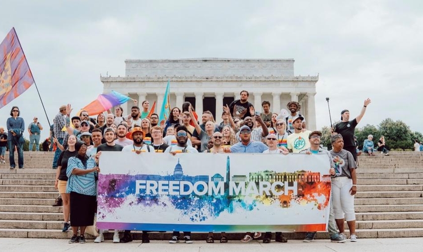 Na Marcha da Liberdade, cristãos libertos pregaram esperança à comunidade LGBT. (Foto: Anthony Nunez/Freedom March).