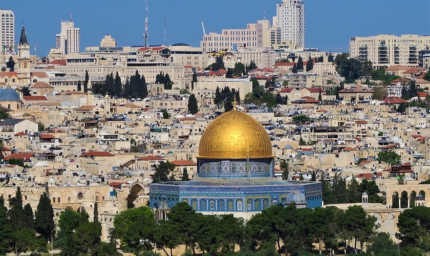 Imagem do Monte das Oliveiras na Cidade Velha de Jerusalém. (Foto: Rawpixel)