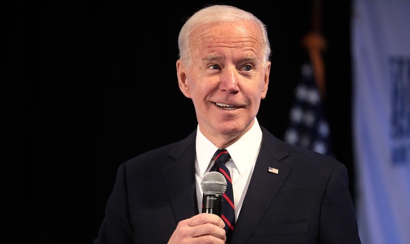 Joe Biden fala aos participantes da Conferência Legislativa da Associação de Educação do Estado de Iowa, em 2020 (ISEA). (Foto: Gage Skidmore/Flickr)