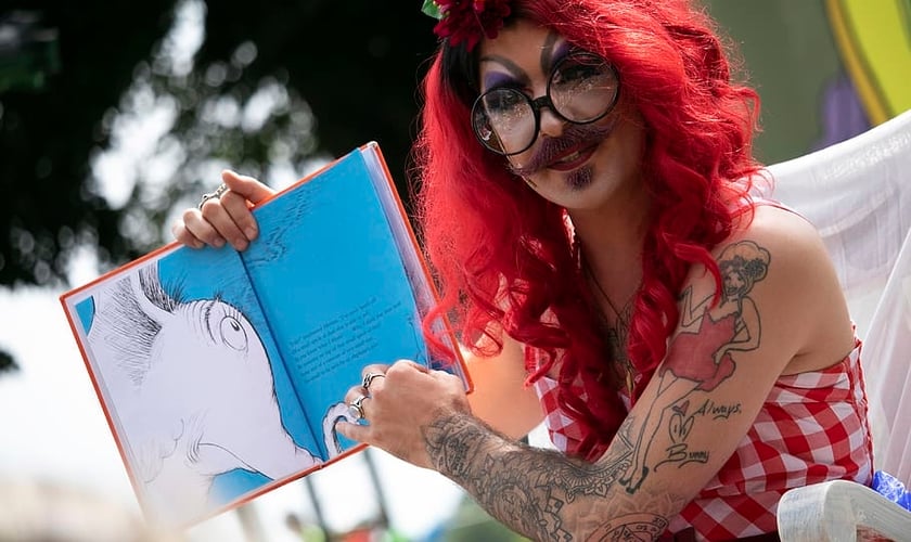 Drag queens ajudam a espalhar a ideologia trans em escolas infantis. (Foto representativa: Piqsels)
