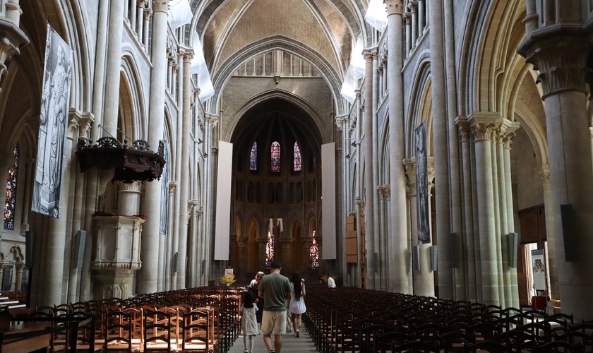 Lausanne Cathedral na Suíça. (Foto: Imagem ilustrativa/Unsplash/Carol Jeng).