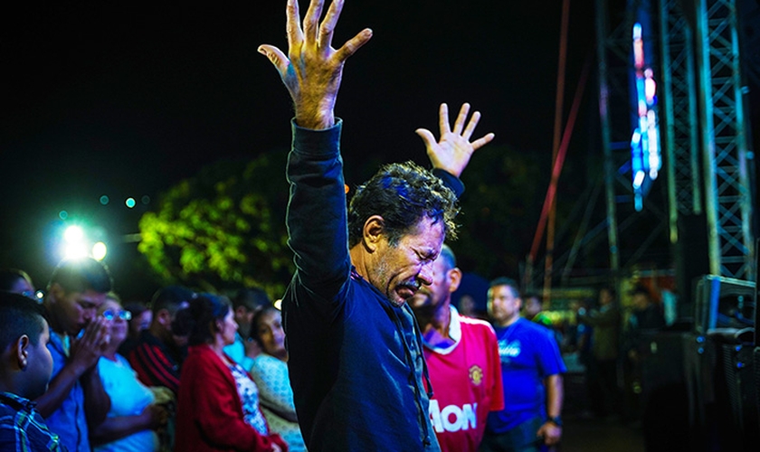 O evento da Associação Evangelística Billy Graham reuniu uma multidão em Matagalpa. (Foto: BGEA).