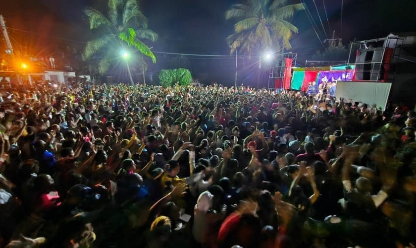 Campanha evangelística. (Foto: Reprodução/Facebook/Iglesia Metodista En Cuba)