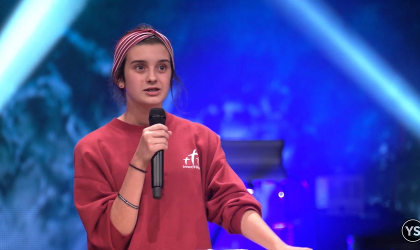 Zoey Randall. (Foto: Reprodução/YouTube/Young Saints)
