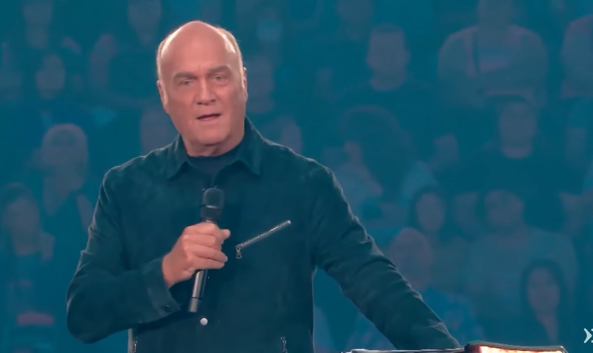 Pastor Greg Laurie. (Captura de tela: YouTube/Pastor Greg Laurie)