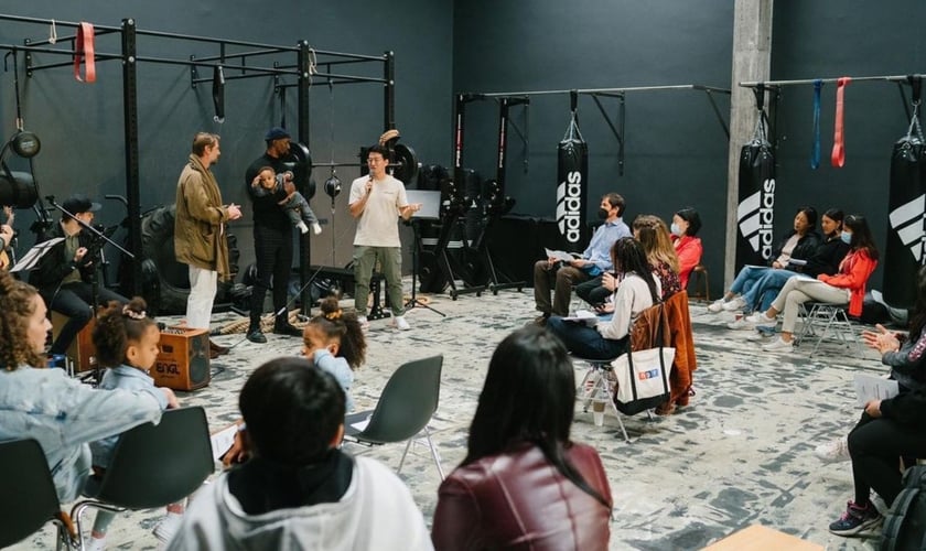 A academia evangelística. (Foto: Reprodução/Instagram/Asa Watson)