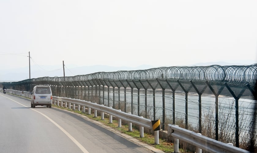 Muitos norte-coreanos atravessam a fronteira para a China para ouvir sobre Jesus. (Foto: Portas Abertas)