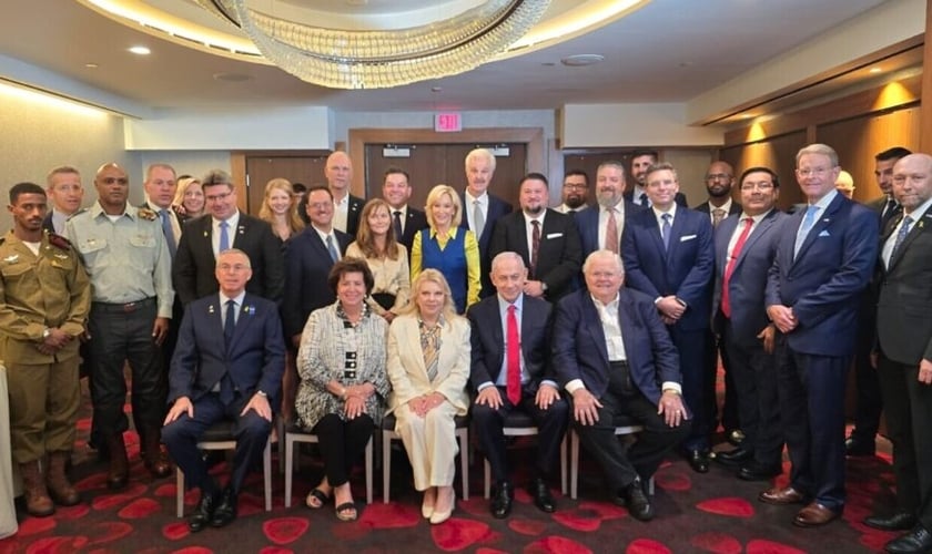 O primeiro-ministro israelense, Benjamin Netanyahu, se reuniu com líderes cristãos evangélicos em Washington, em 23 de julho de 2024. (Foto: Amos Ben Gershon/Gabinete de Imprensa do Governo).