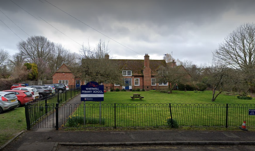 Wherwell Primary School in Andover. (Foto: Captura de tela/Google Maps).