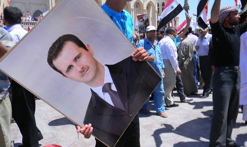 Após 24 anos no poder, o presidente sírio Bashar al-Assad renunciou e deixou o país. (Foto: Flickr/Beshr Abdulhadi)