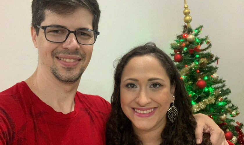 Carlos e Andrea. (Foto: Arquivo pessoal concedido ao Guiame)