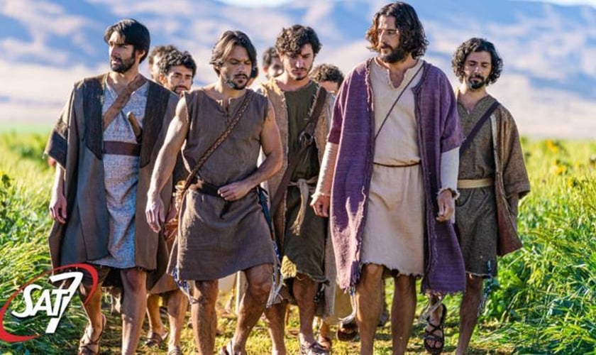 Cena de The Chosen: Jesus e seus discípulos. (Foto: Divulgação)