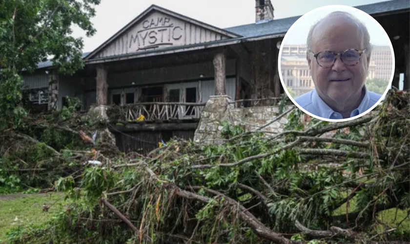 Fachada do Acampamento Mystic; o diretor “Dick” Eastland, no destaque. (Captura de tela/statesman/Facebook)