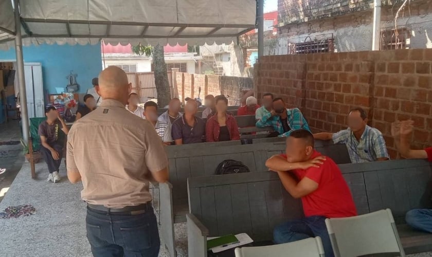 Com a nova limitação de dados, as atividades das igrejas foram diretamente prejudicadas. (Foto: Portas Abertas)