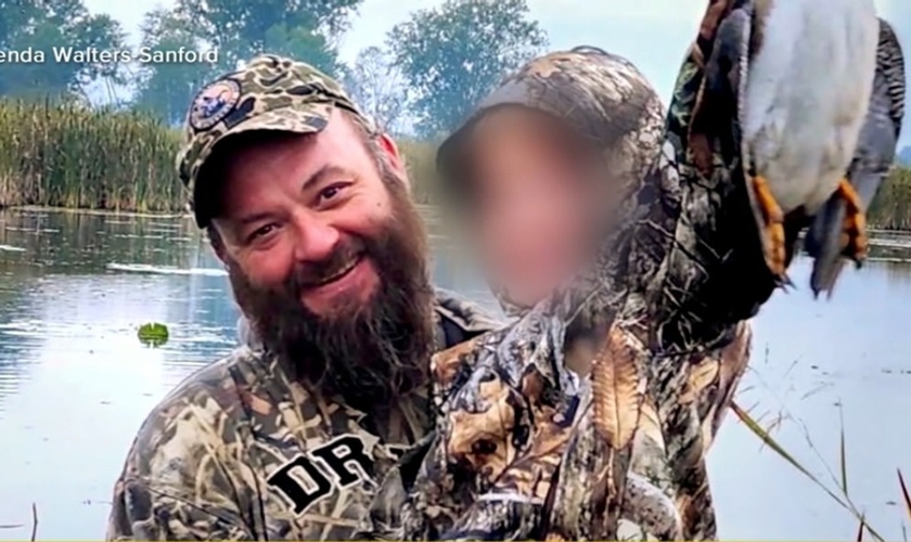 O atirador Thomas Jacob Sanford deixou esposa e filhos. (Foto: Reprodução/ABC News).