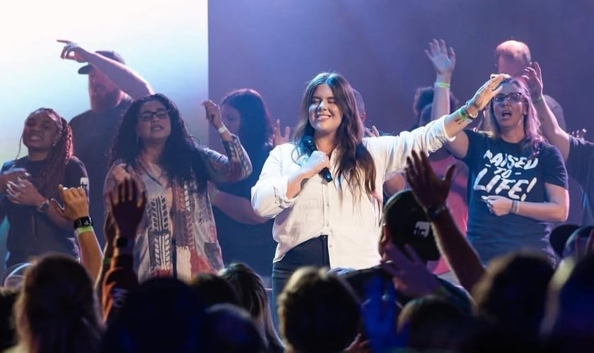 Culto na Transformation Church, em Pensacola, EUA. (Foto: Instagram/bradlivingston_)