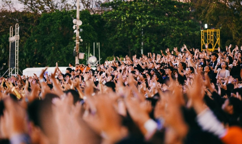 17.300 pessoas aceitaram Jesus na cruzada evangelística. (Foto: Reprodução/Facebook/Jonathan S. Ferriol)