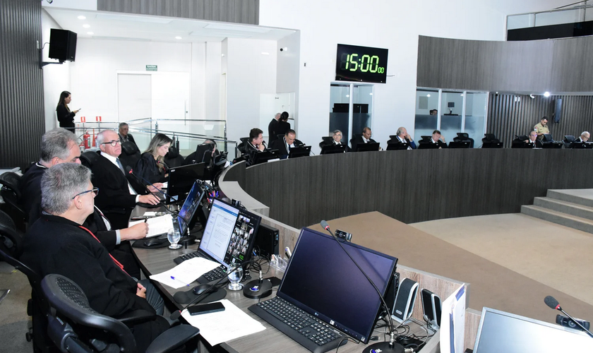 Desembargadores do TJPB durante sessão do Órgão Especial. (Foto: TJBP)