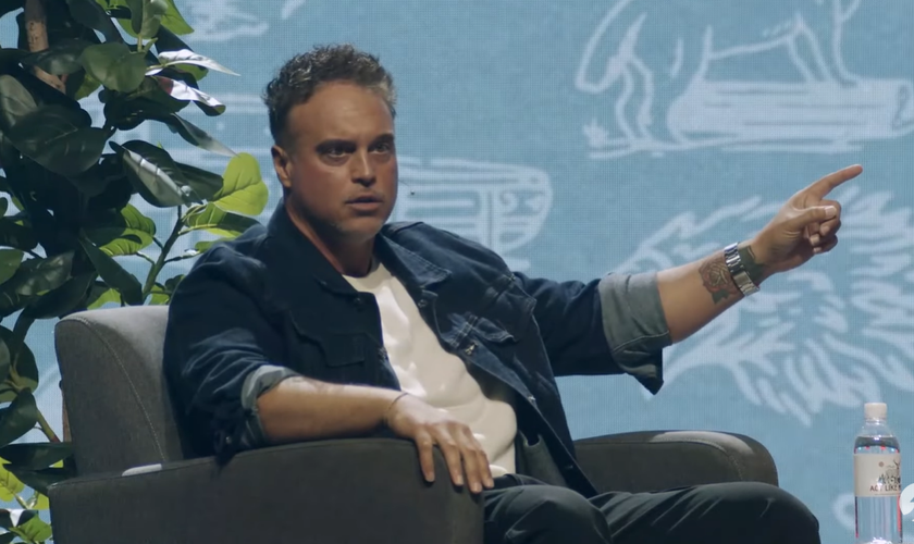 Joshua Broome. (Foto: Reprodução/YouTube/Crosspoint City Church)