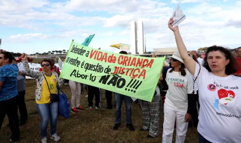 11ª Marcha Nacional da Cidadania pela Vida e Contra o Aborto. (Foto: Valter Campanato/Agência Brasil)
