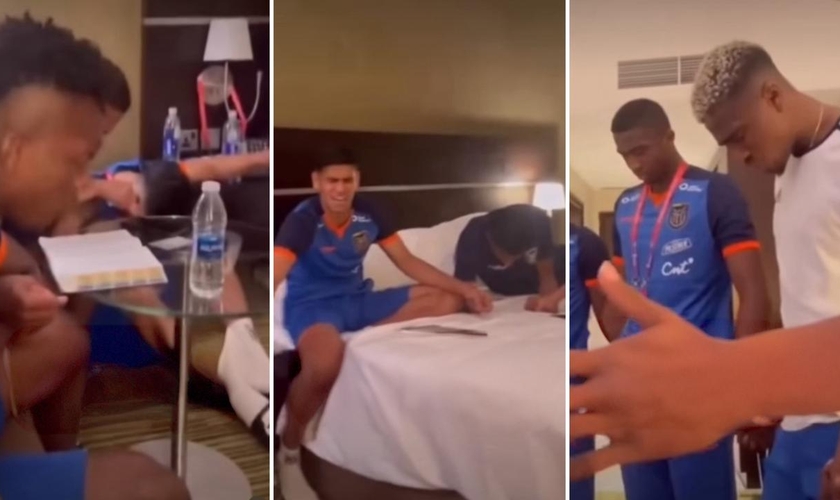 Os atletas orando e estudando a Bíblia. (Foto: Reprodução/Instagram/Christian Athletes)