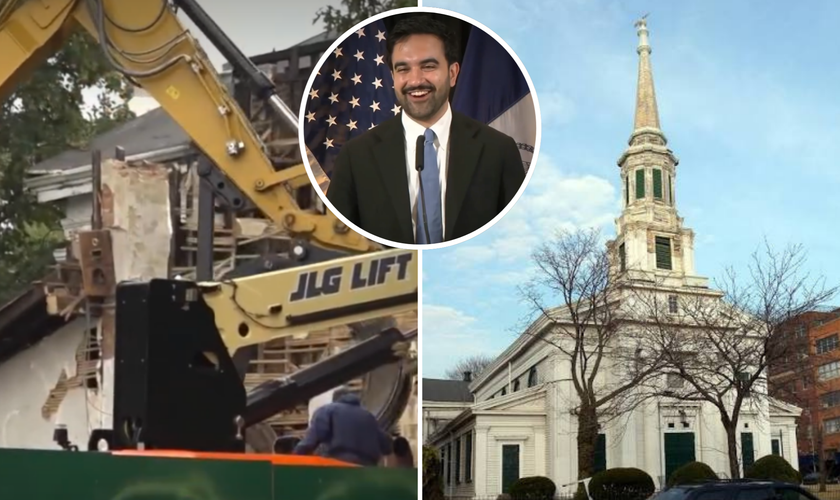 Escavadeira inicia a demolição da histórica South Bushwick Reformed Church; no destaque, o prefeito de Nova York, Zohran Mamdani. (Captura de tela/Newsmax)