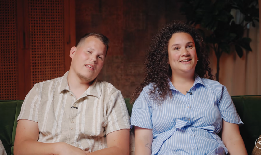 Rütger e Tamar Genser. (Foto: Reprodução/YouTube/River Church Nederland)