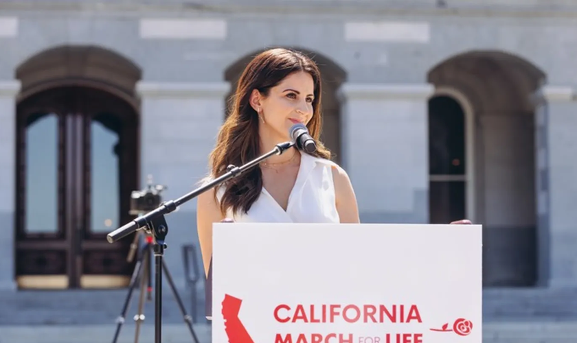 Lila Rose, fundadora da Live Action, na Marcha pela Vida da Califórnia. (Foto: Live Action)