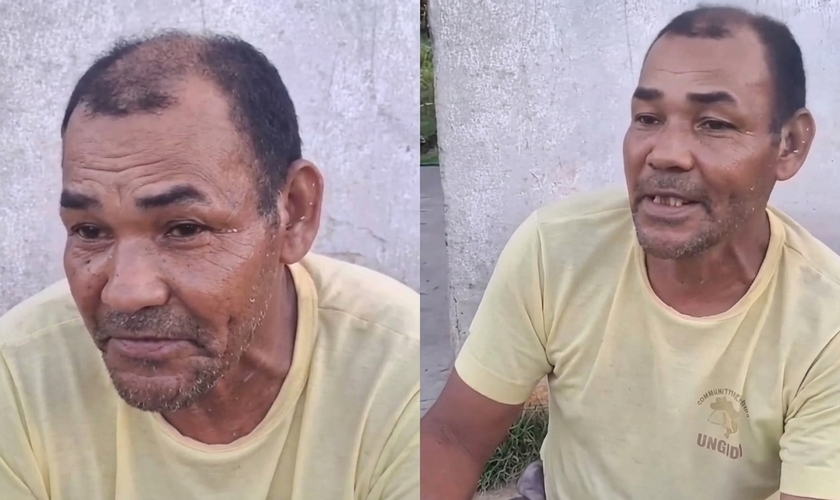 O pastor ganhou uma Bíblia em áudio para ajudar em sua missão. (Foto: Reprodução/Instagram/missaoaqts).