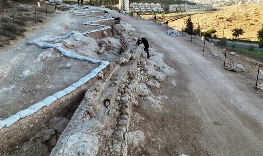 A estrutura fazia parte de um sofisticado sistema de abastecimento de água utilizado durante o período do Segundo Templo. (Foto: Emil Aladjem/Autoridade de Antiguidades de Israel)