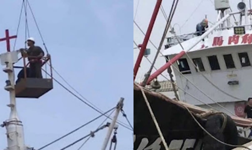Empreiteiros do PCC do Condado de Qushan removendo uma cruz de um barco de pesca. (Foto: ChinaAid).