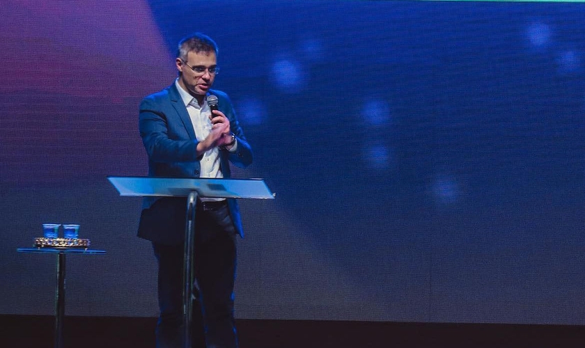 Ministro do STF, André Mendonça, em palestra no Fórum Cristão de Governo. (Foto: Reprodução/Facebook Fonte da Vida)