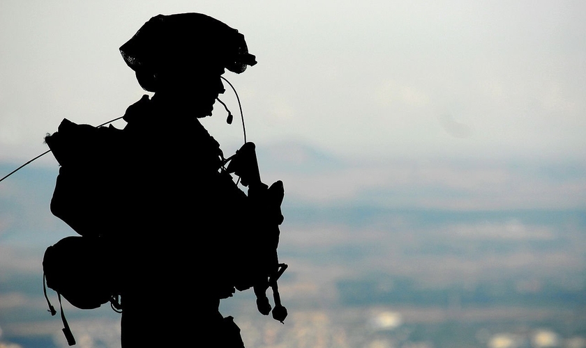 Soldado das Forças de Defesa de Israel na base militar das Colinas de Golã. (Foto: Israel Defense Forces)