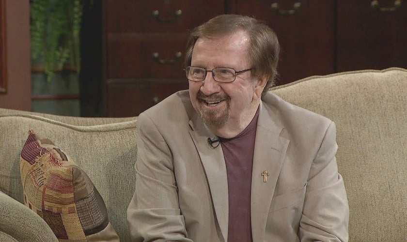 Depois de Eddie Donnally ter a vida transformada por Deus e se aposentar do jóquei, ele se tornou capelão. (Foto: CTN)