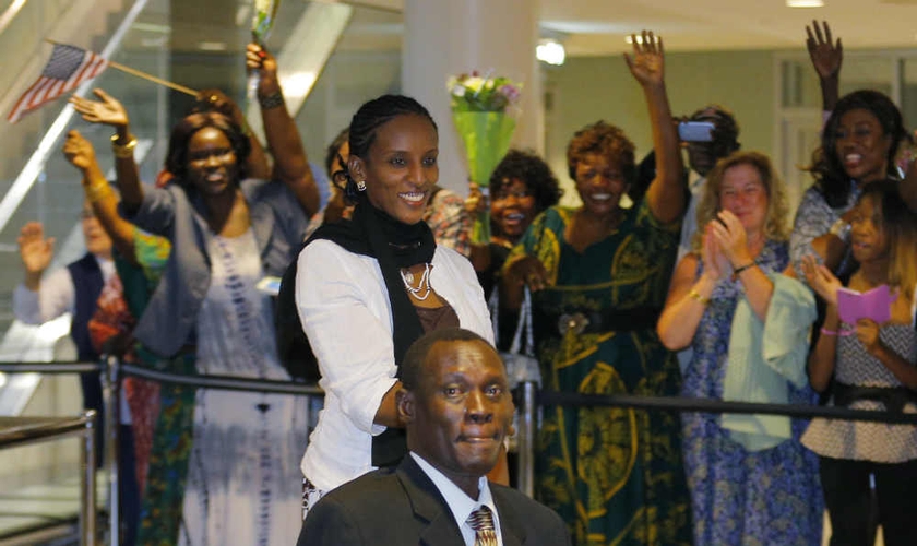 Meriam Ibrahim tornou-se mundialmente conhecida e um símbolo da luta contra a perseguição religiosa, pelo fato de ser condenada a morte por confessar sua fé cristã