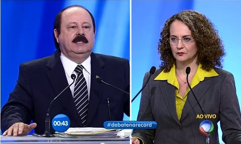 Durante um debate presidencial, que aconteceu em 28 de setembro de 2014, o candidato respondeu a perguntas de Luciana Genro (PSOL).