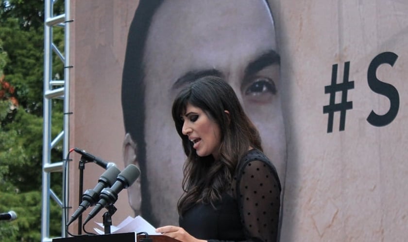 Esposa do Pastor Saeed, Naghmeh Abedini tem batalhado há quase três anos pela libertação do marido.