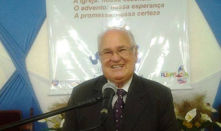 Pastor Miguel Correa
