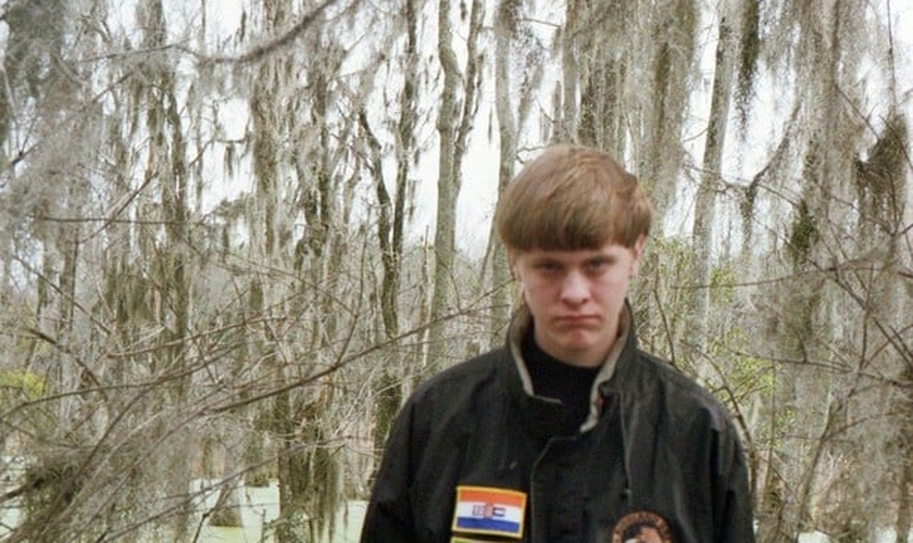 Dylann Storm Roof, de 21 anos, matou 9 pessoas na igreja Emanuel African Methodist Episcopal.