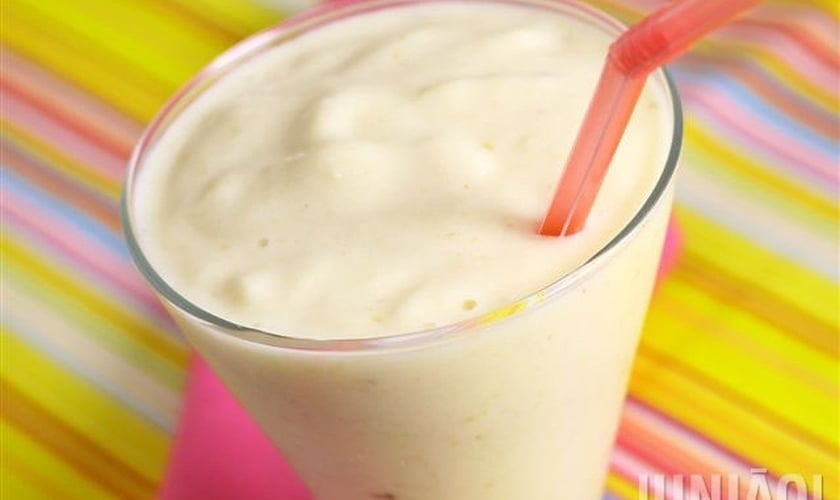 Smoothie de banana e maçã 