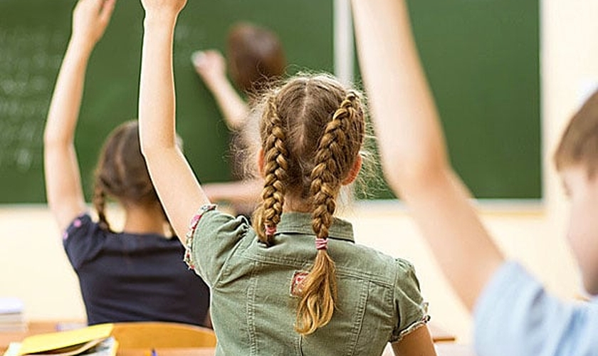 Alunos de escolas públicas são obrigados a recitar que "Alá é o único Deus". (Foto: WND)