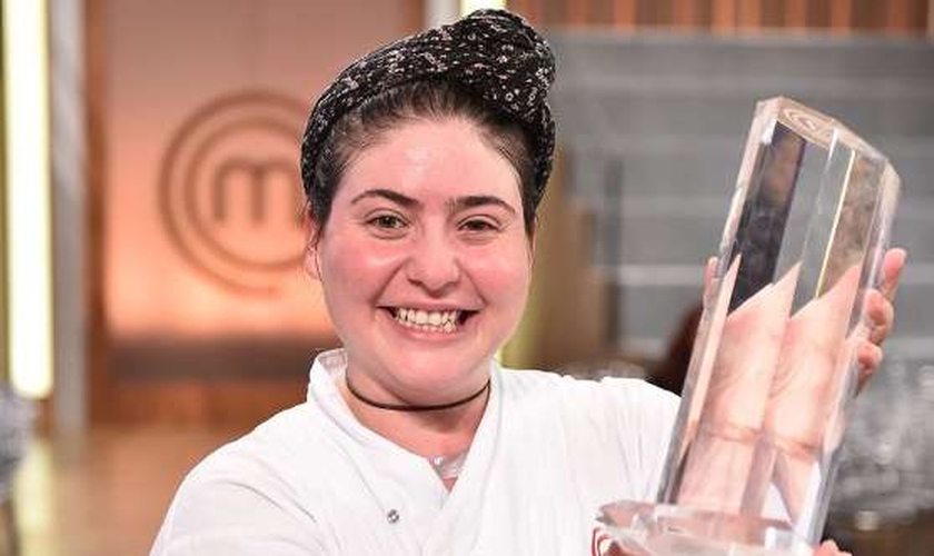 Izabel é a nova MasterChef Brasil