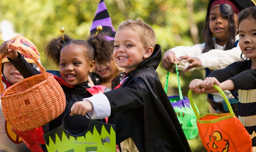 Qual o real sentido da expressão "Gostosuras ou Travessuras" no Halloween?