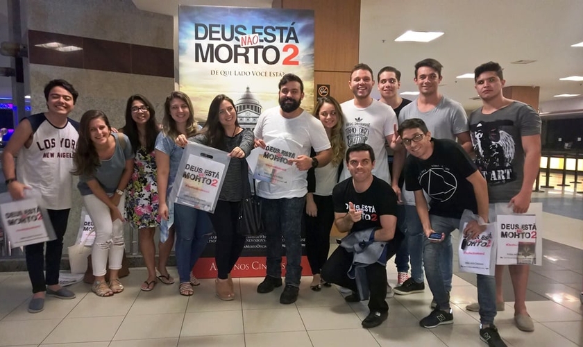Jovens da Comunidade Cristã Videira de Fortaleza. (Foto: Karlos Aires/Portal Guiame)